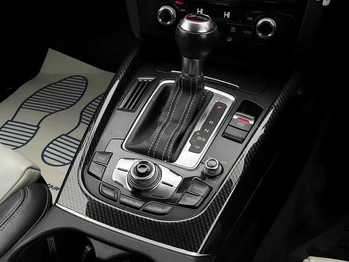 Used 2014 Audi SQ5 S Design White - Interior and Exterior details 15