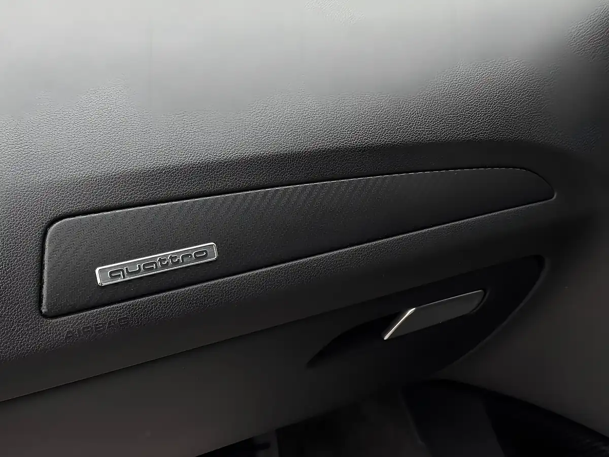 Used 2014 Audi SQ5 S Design White - Interior and Exterior details 16