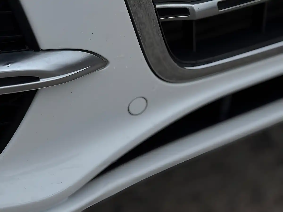 Used 2014 Audi SQ5 S Design White - Interior and Exterior details 18