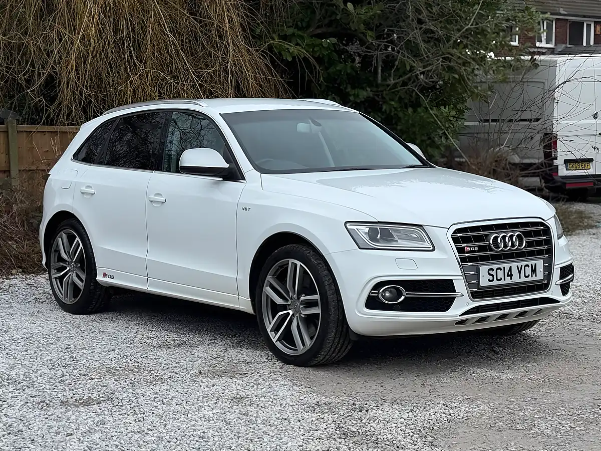 Used 2014 Audi SQ5 S Design White - Interior and Exterior details 3