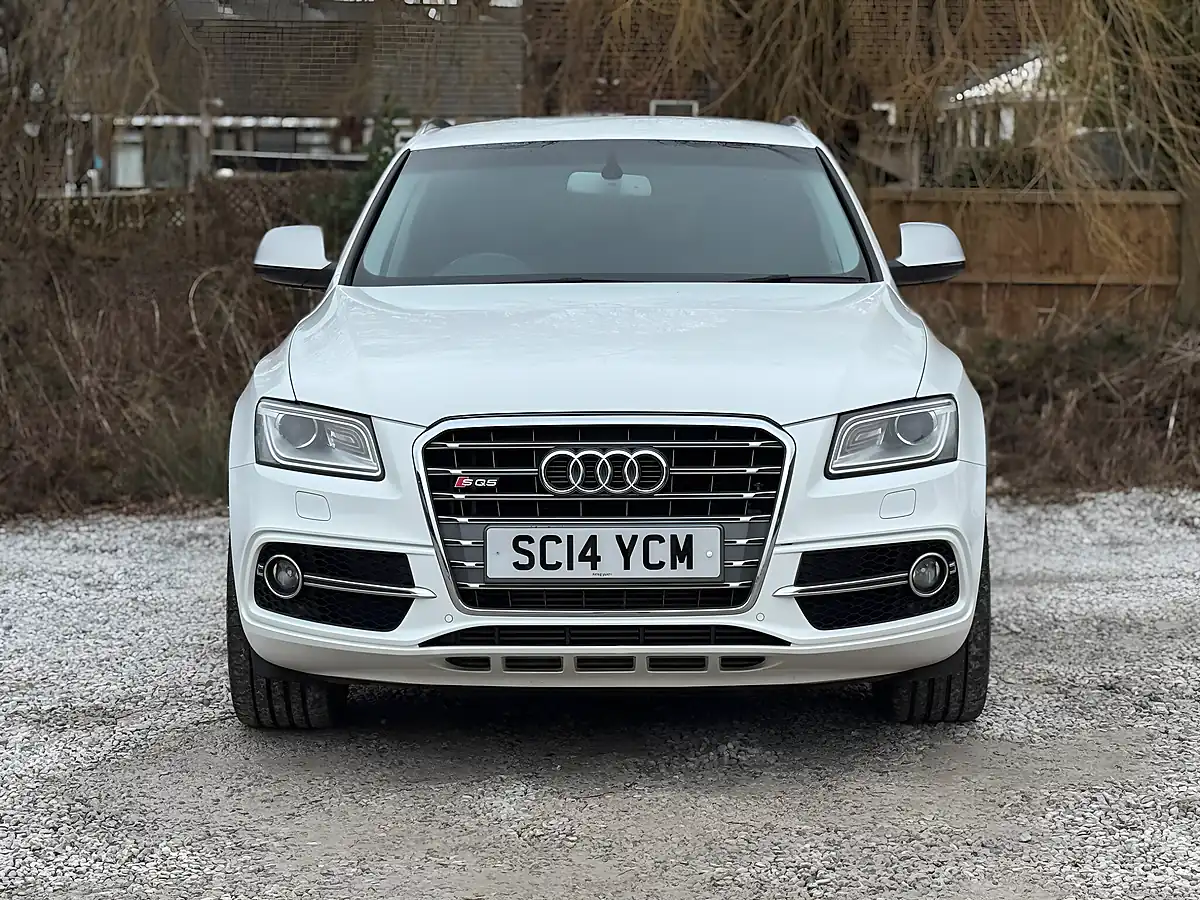 Used 2014 Audi SQ5 S Design White - Interior and Exterior details 5