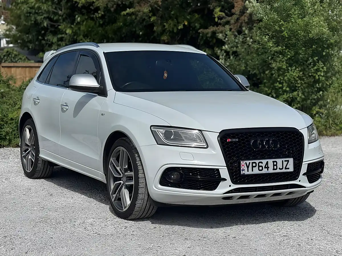 Used 2014 Audi SQ5 White - Interior and Exterior details 3