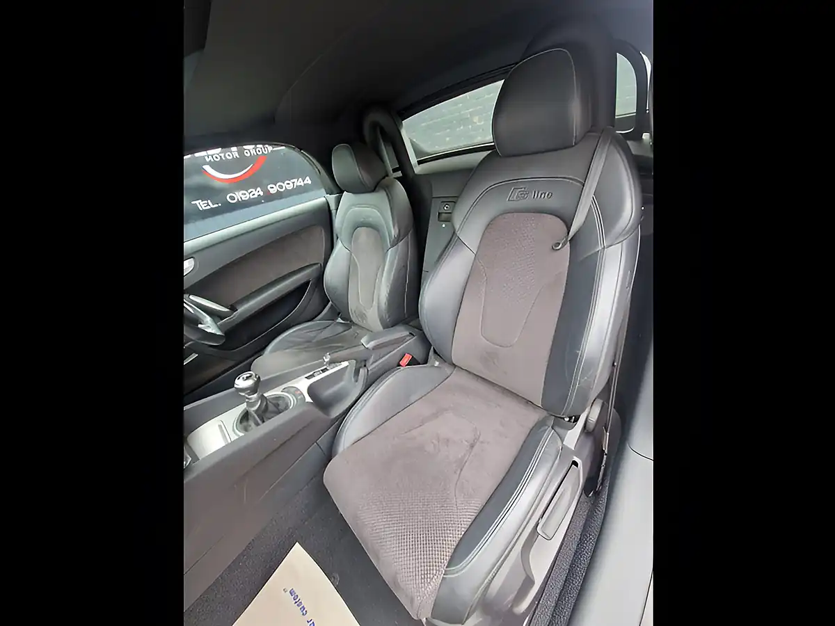 Used 2014 Audi Tt Black Edition Roadster Black - Interior and Exterior details 17
