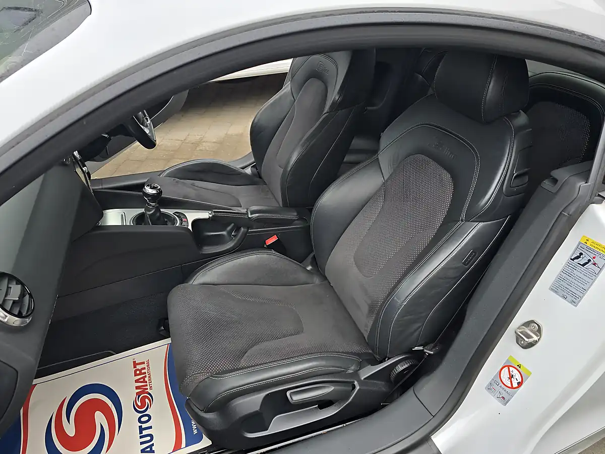 Used 2014 Audi Tt Black Edition White - Interior and Exterior details 11