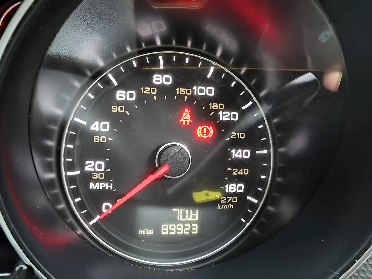 Used 2014 Audi Tt Black Edition White - Interior and Exterior details 14
