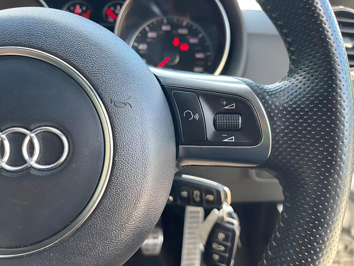 Used 2014 Audi Tt S Line White - Interior and Exterior details 15