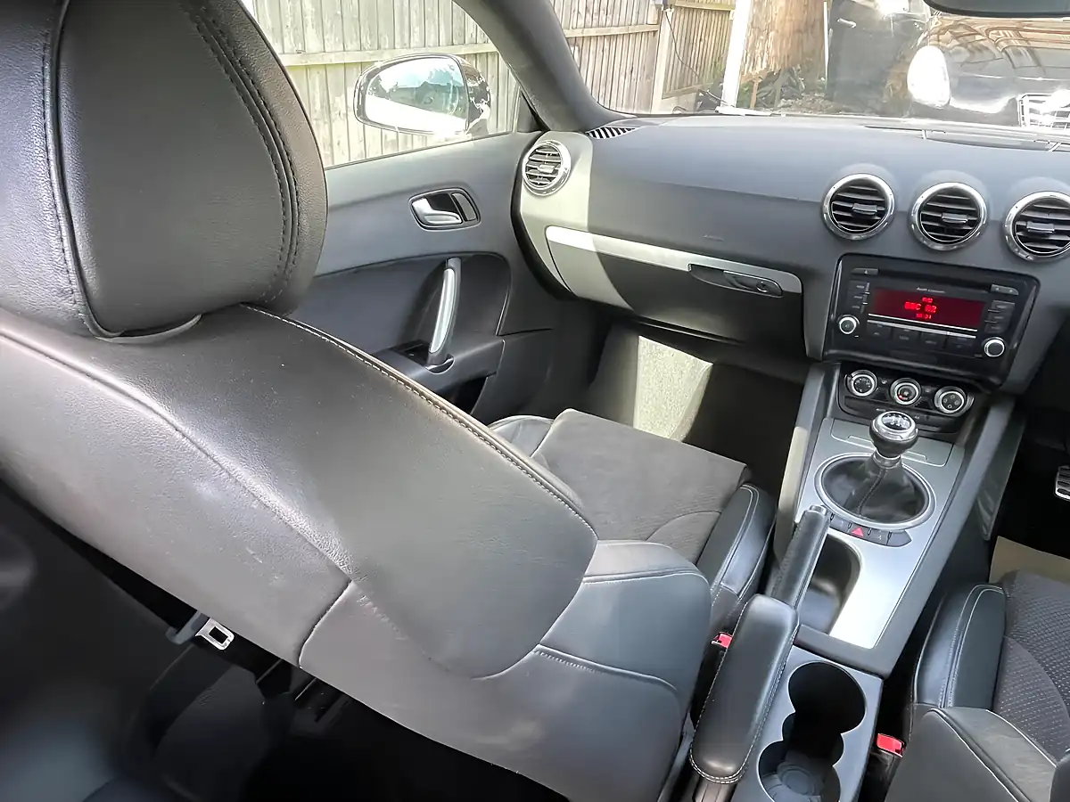 Used 2014 Audi Tt S Line White - Interior and Exterior details 3