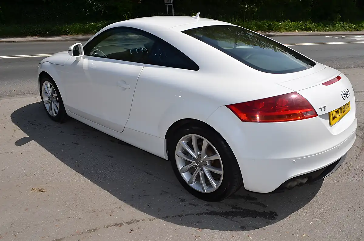 Used 2014 Audi Tt Sport White - Interior and Exterior details 11