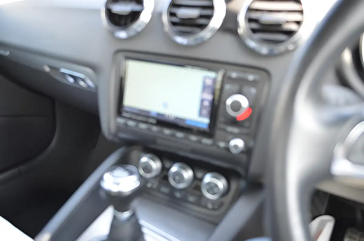Used 2014 Audi Tt Sport White - Interior and Exterior details 13