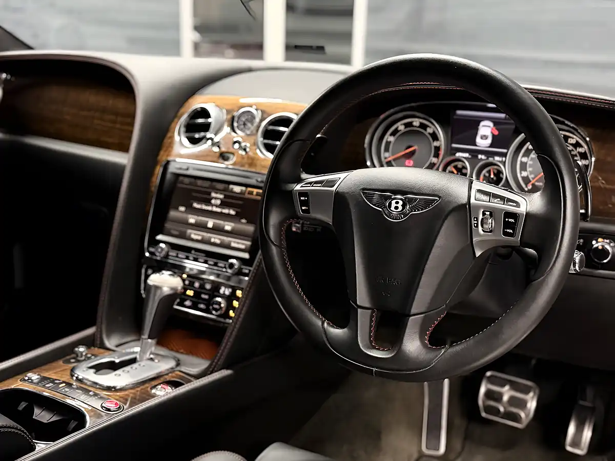 Used 2014 Bentley Continental GT Dragon Red Pearlescent - Interior and Exterior details 19