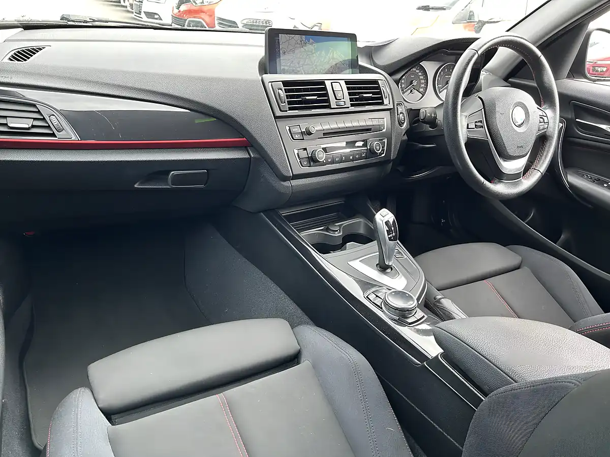 Used 2014 BMW 1 Series Black - Interior and Exterior details 14