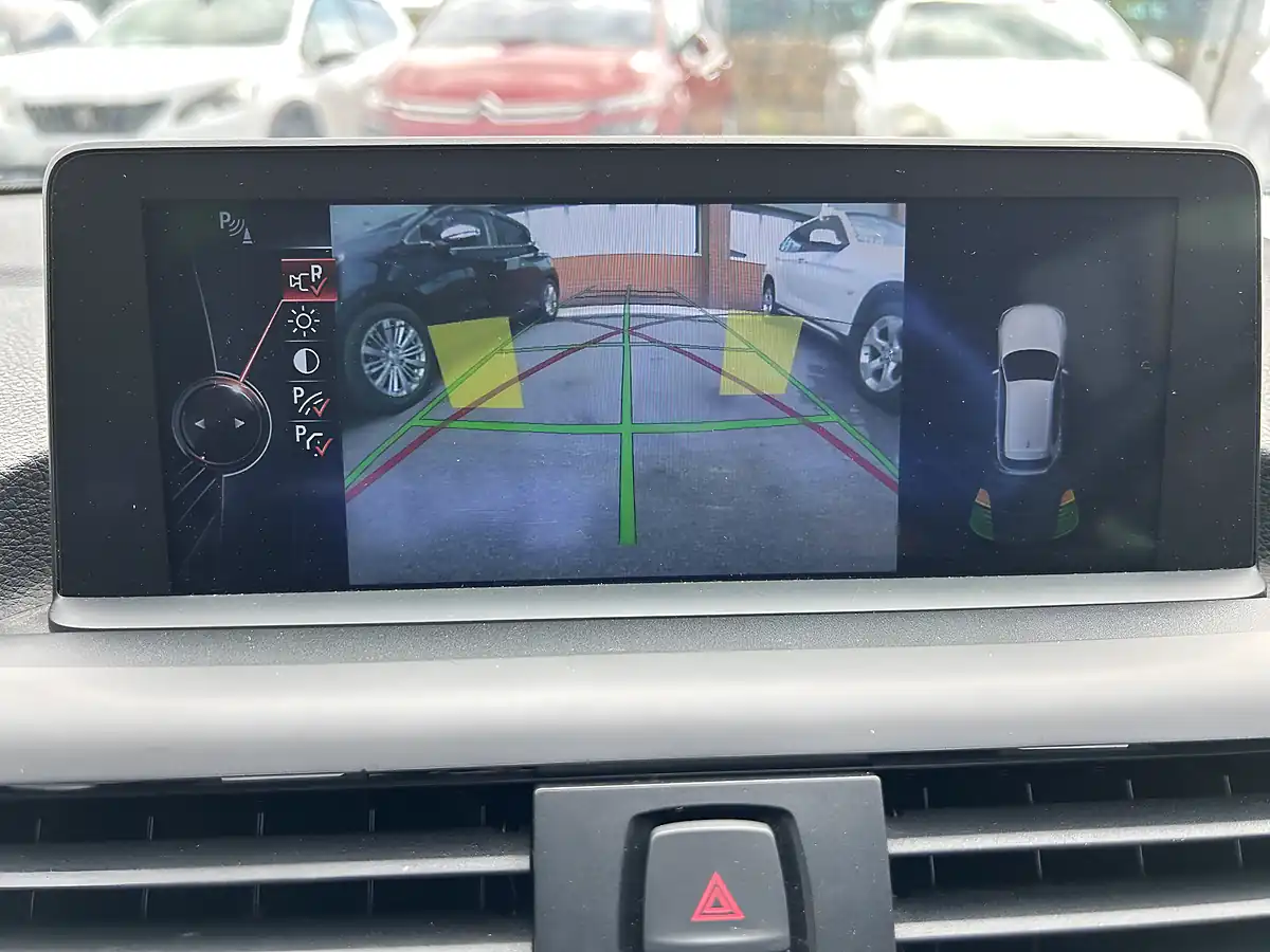 Used 2014 BMW 1 Series Black - Interior and Exterior details 17