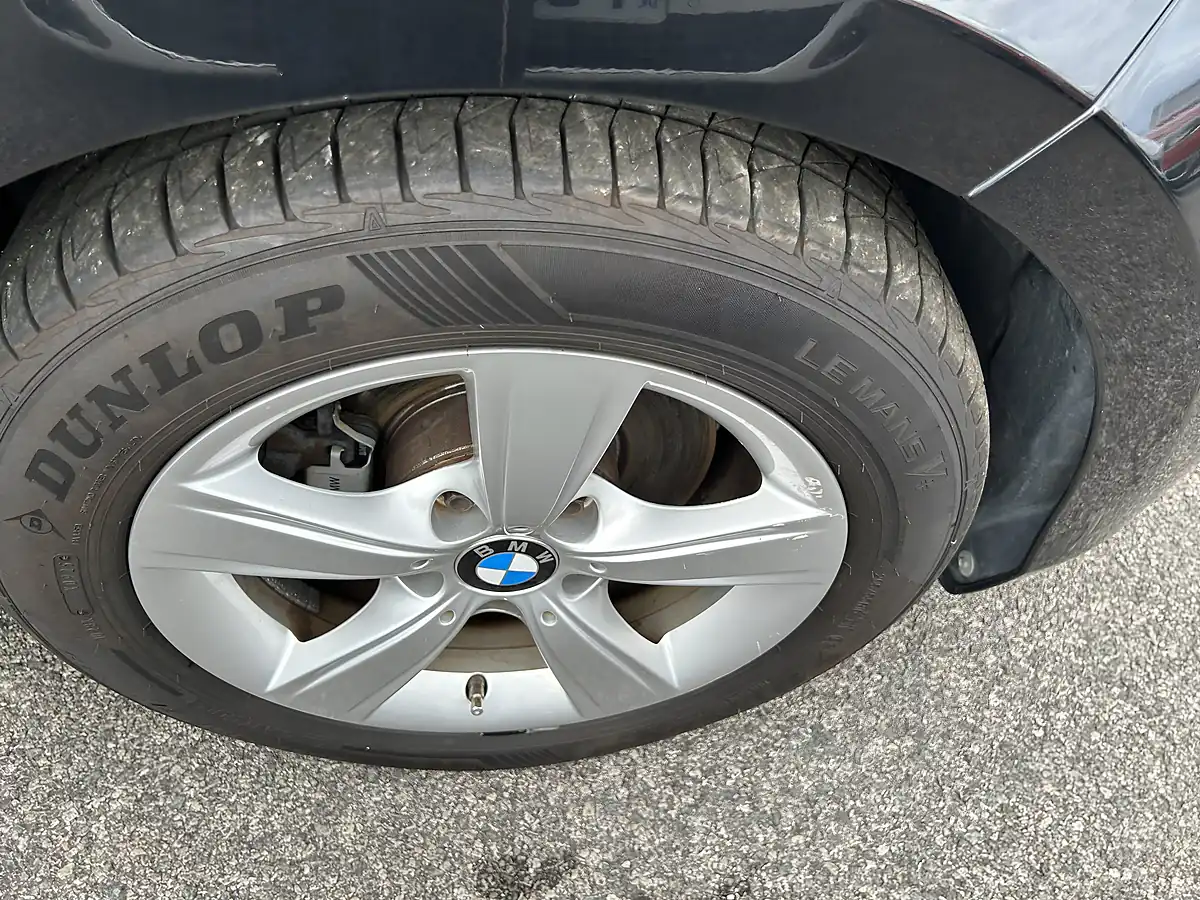 Used 2014 BMW 1 Series Black - Interior and Exterior details 20