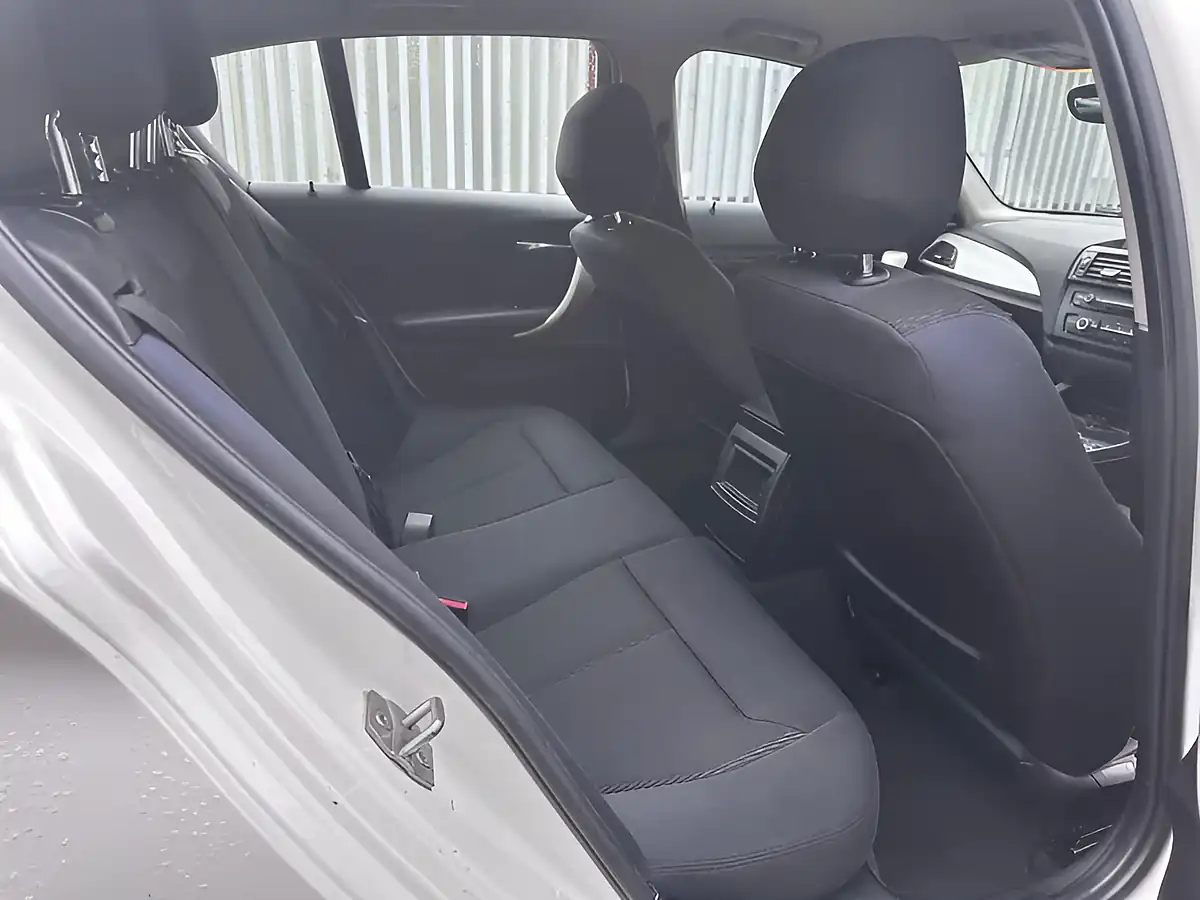 Used 2014 BMW 1 Series Efficientdynamics White - Interior and Exterior details 12