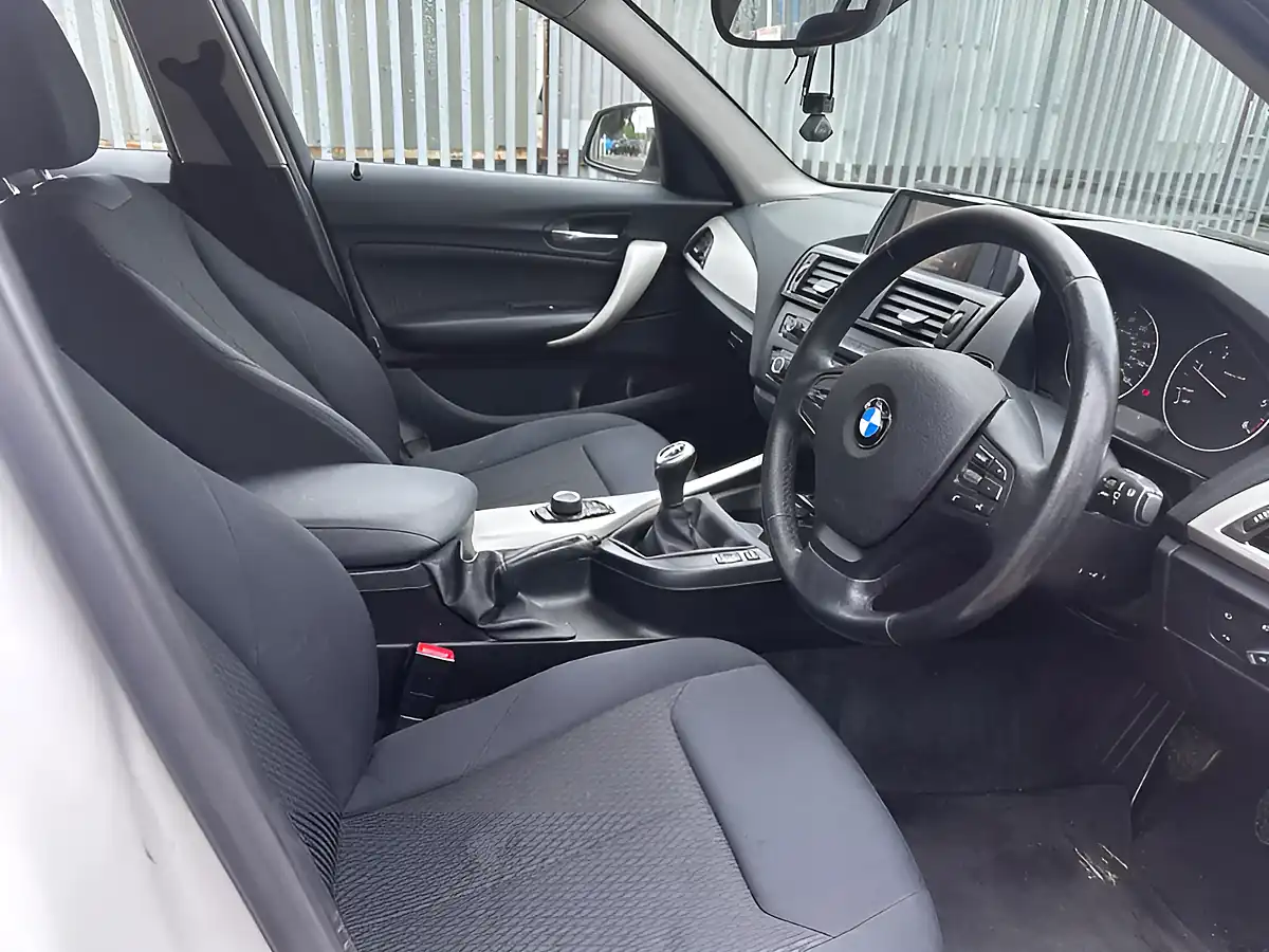 Used 2014 BMW 1 Series Efficientdynamics White - Interior and Exterior details 13