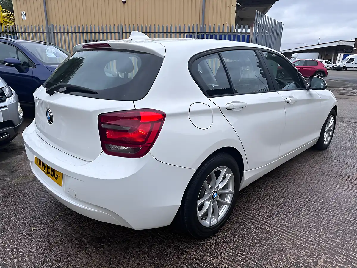 Used 2014 BMW 1 Series Efficientdynamics White - Interior and Exterior details 2