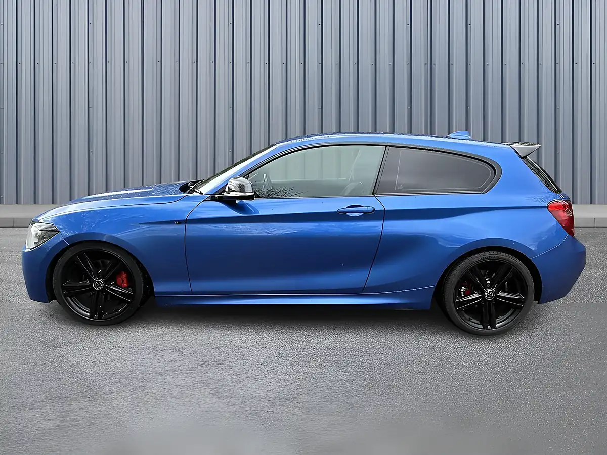 Used 2014 BMW 1 Series M Sport Blue - Interior and Exterior details 8