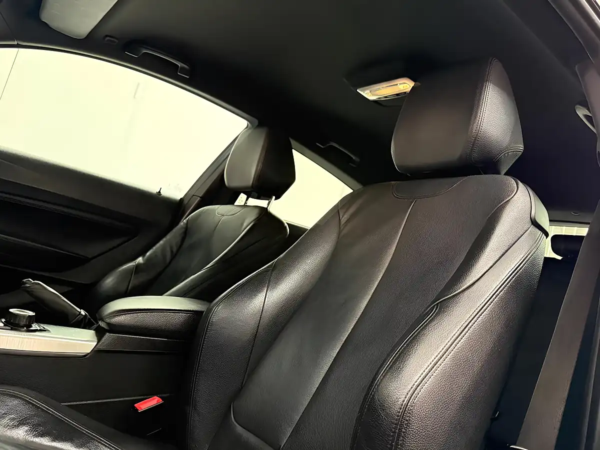 Used 2014 BMW 1 Series M Sport Estoril Blue - Interior and Exterior details 3