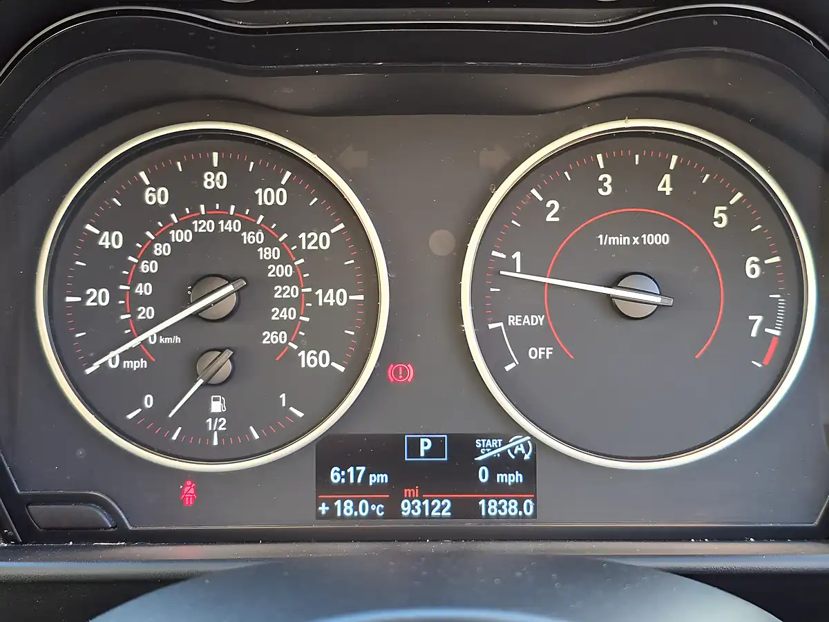 Used 2014 BMW 1 Series M Sport Grey - Interior and Exterior details 8