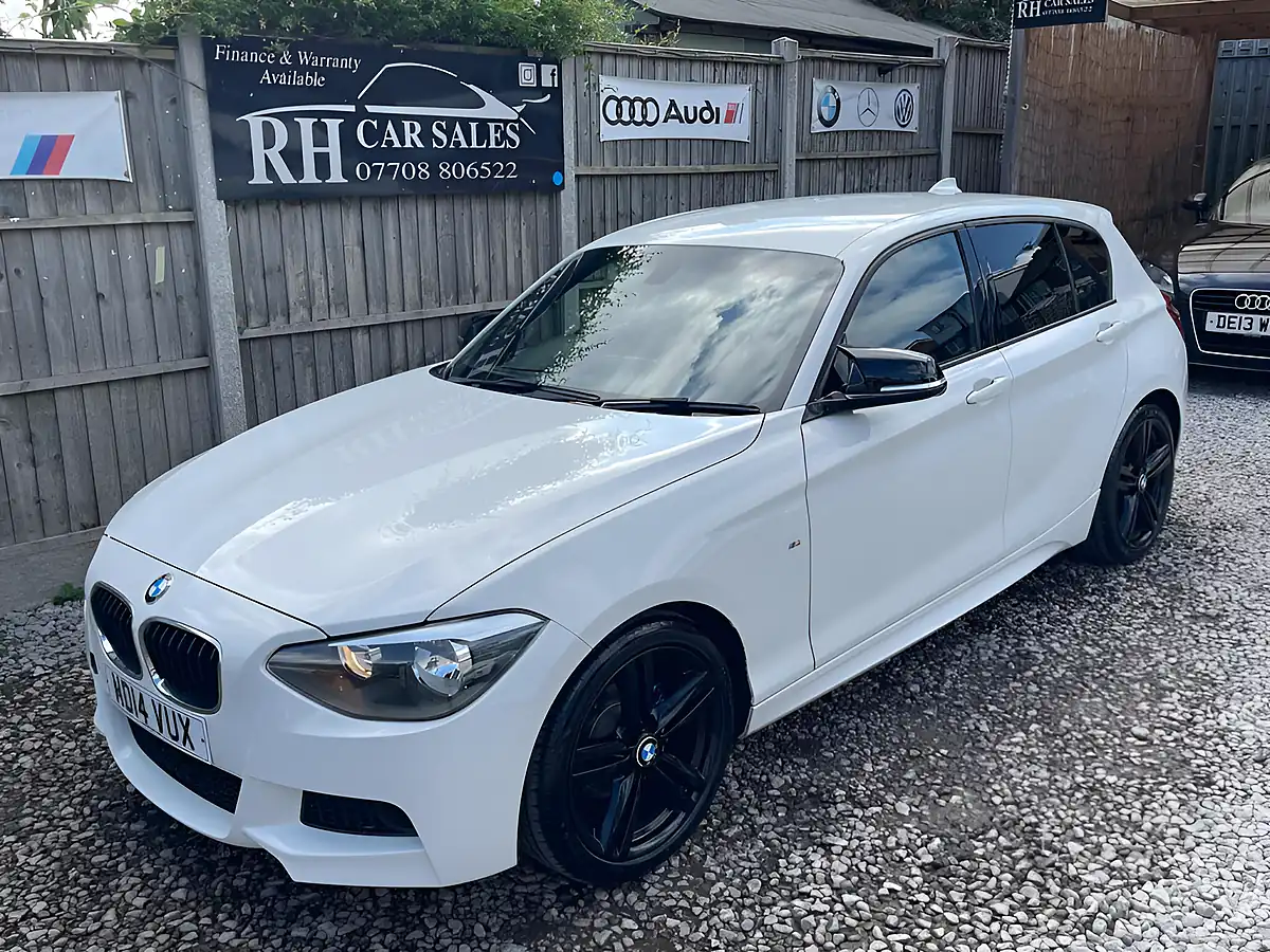 Used 2014 BMW 1 Series M Sport White - Front View