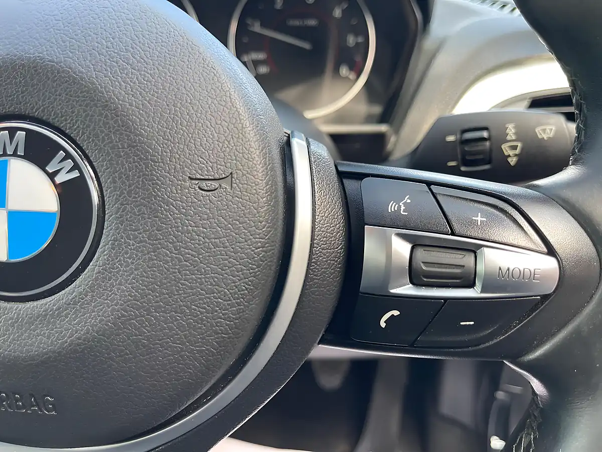 Used 2014 BMW 1 Series M Sport White - Interior and Exterior details 16