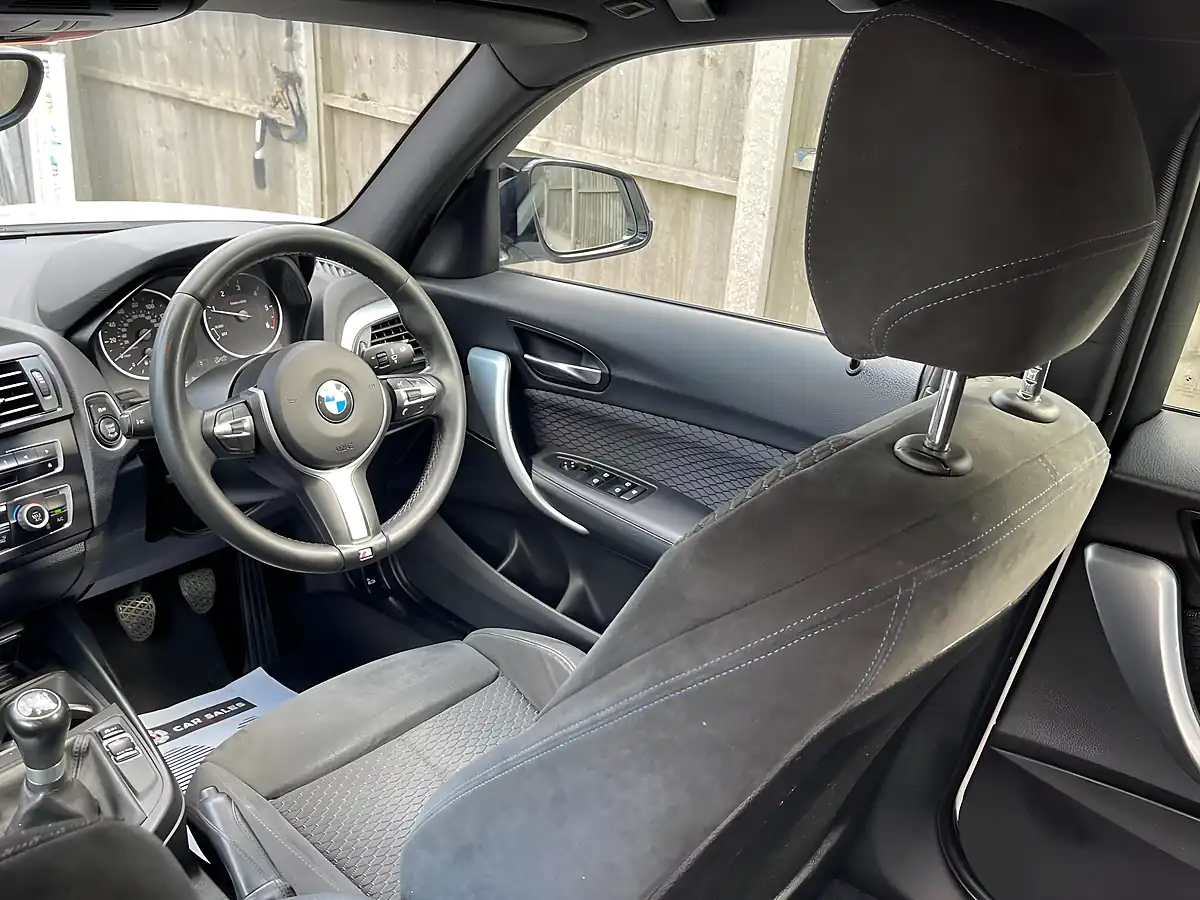 Used 2014 BMW 1 Series M Sport White - Interior and Exterior details 5