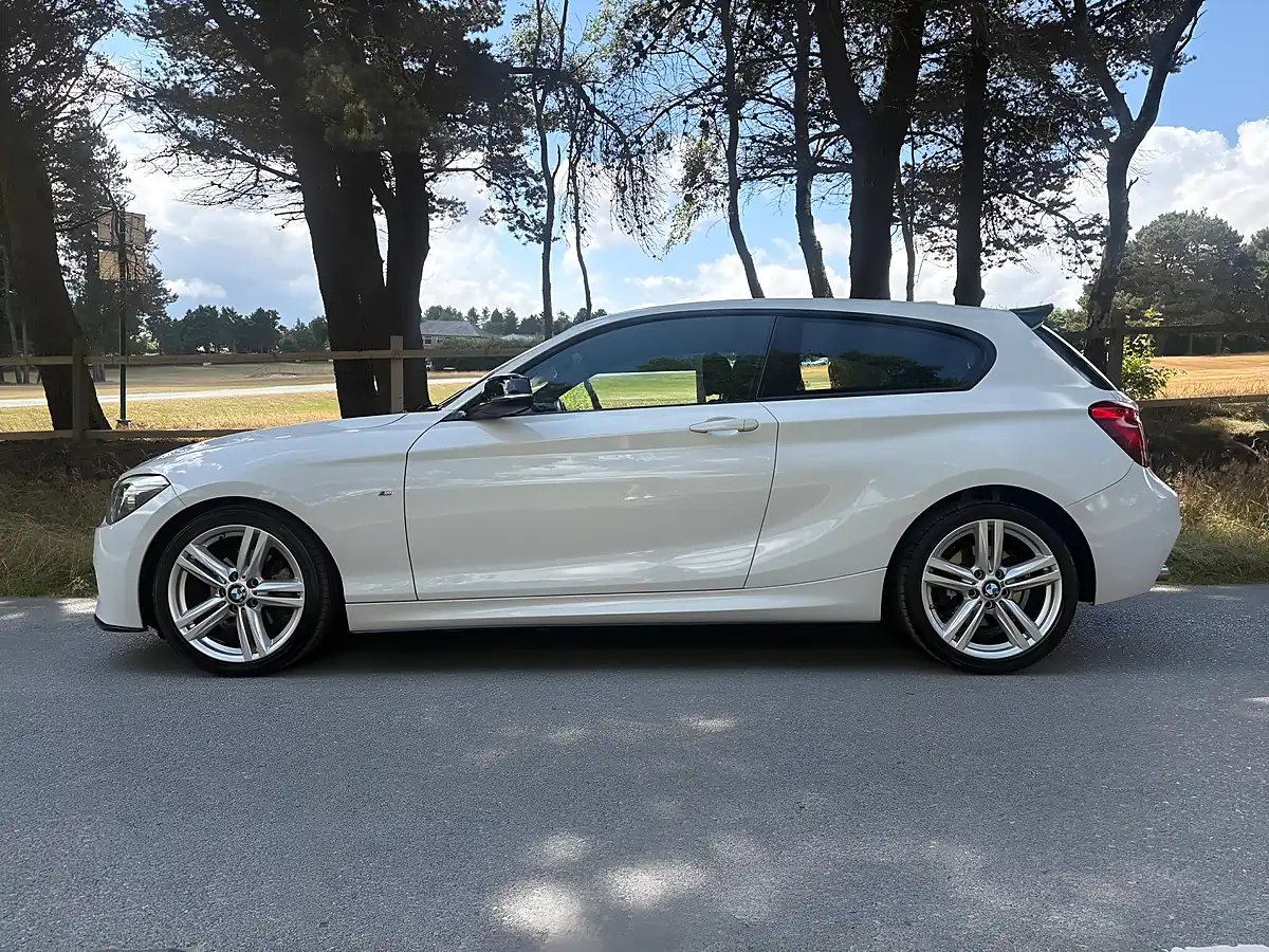 Used 2014 BMW 1 Series M Sport White - Interior and Exterior details 11