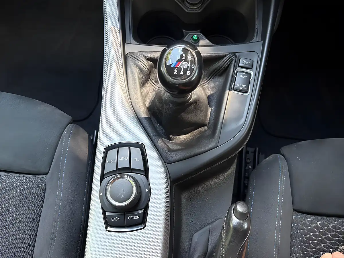 Used 2014 BMW 1 Series M Sport White - Interior and Exterior details 17