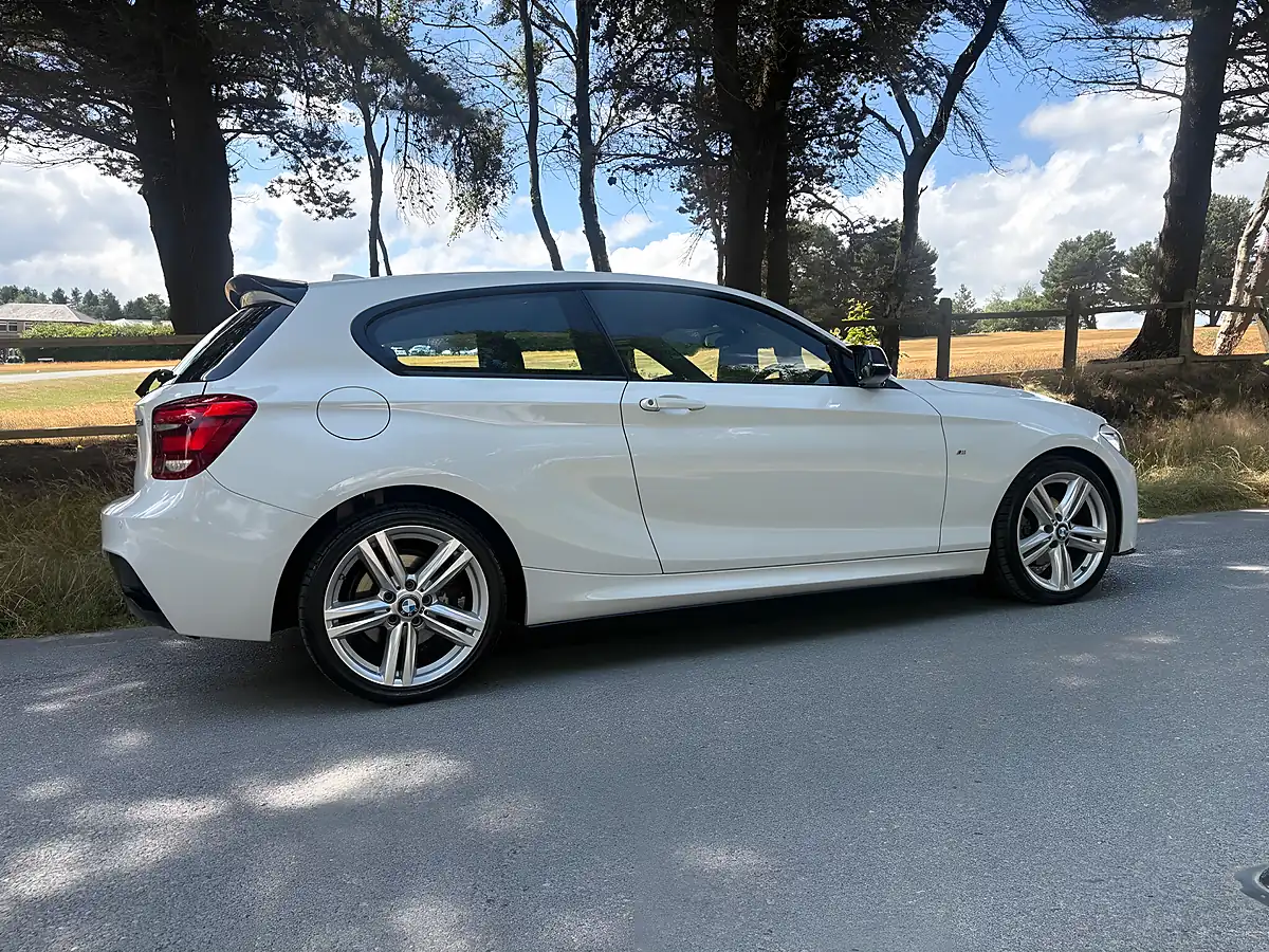 Used 2014 BMW 1 Series M Sport White - Interior and Exterior details 5