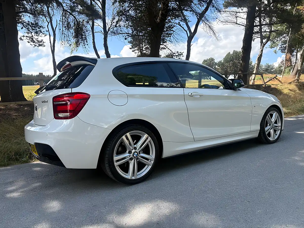 Used 2014 BMW 1 Series M Sport White - Interior and Exterior details 6