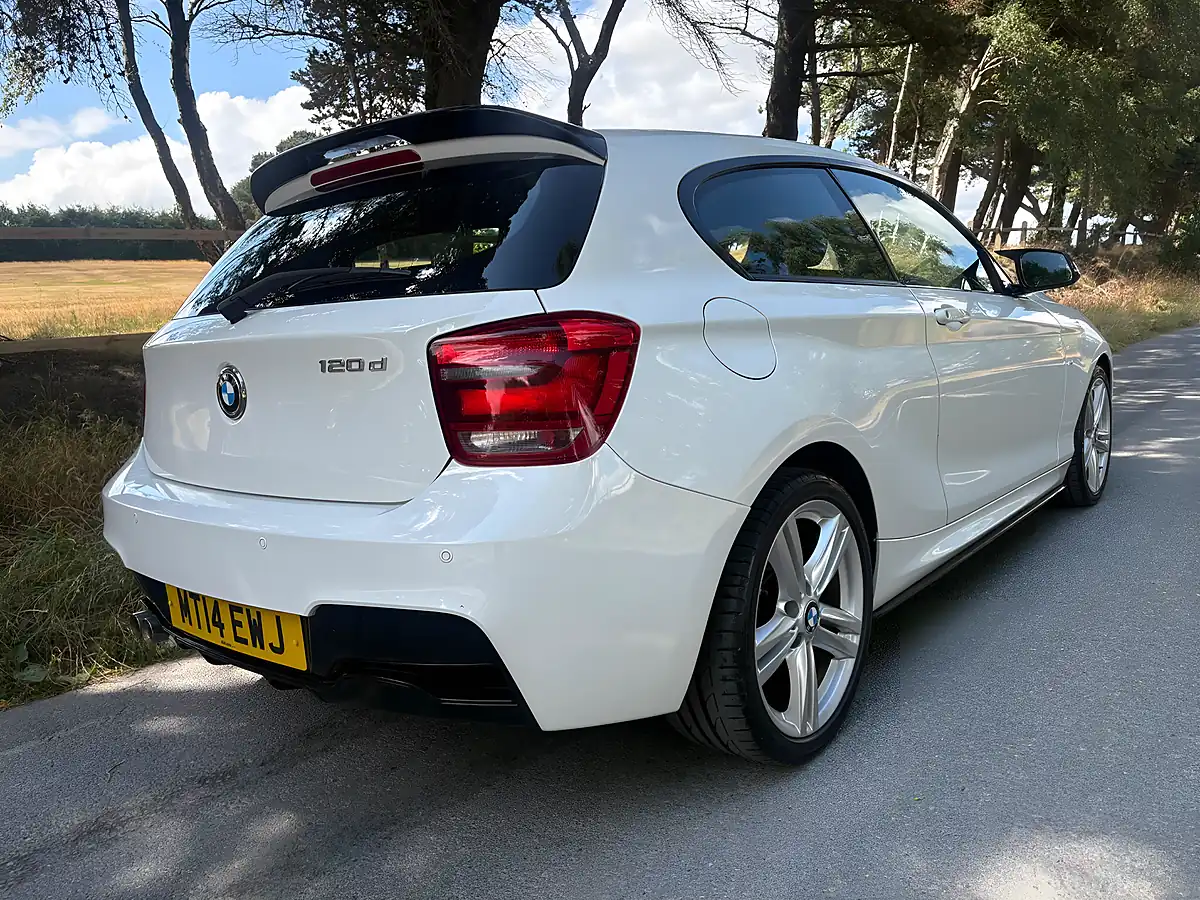 Used 2014 BMW 1 Series M Sport White - Interior and Exterior details 7