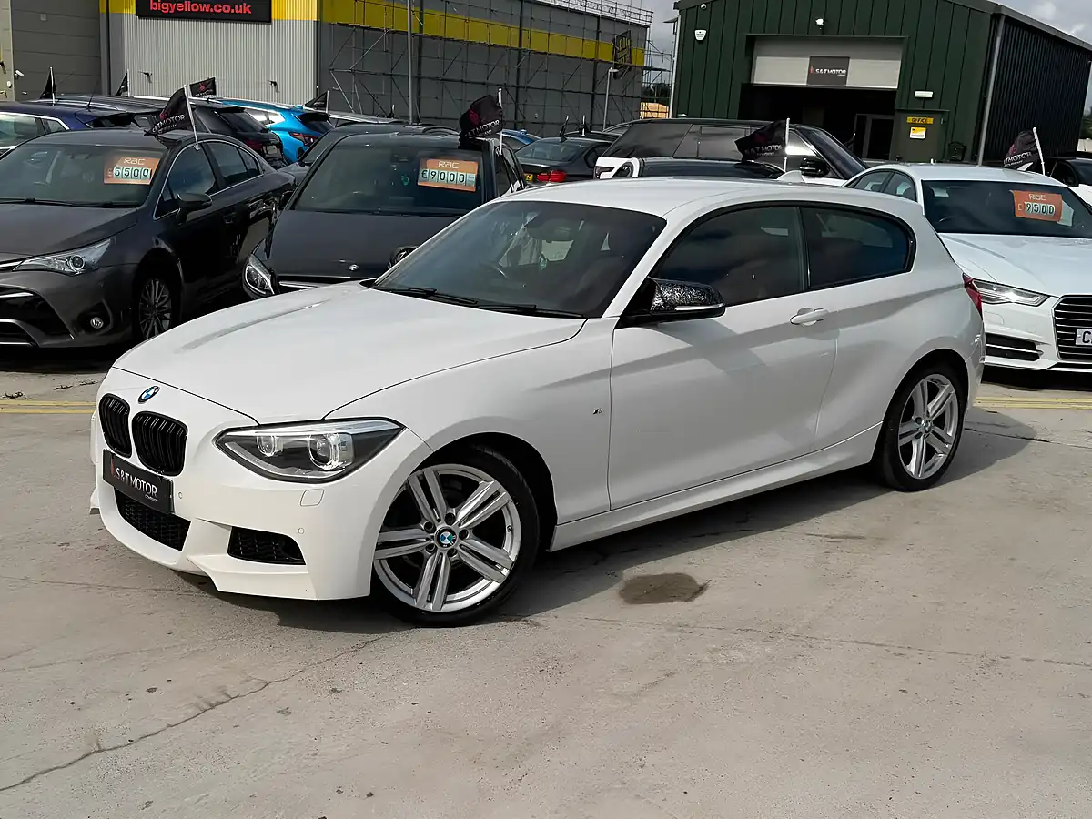 Used 2014 BMW 1 Series M Sport White - Interior and Exterior details 4