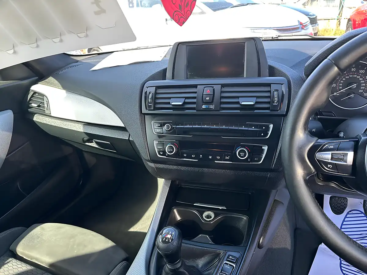 Used 2014 BMW 1 Series M Sport White - Interior and Exterior details 12