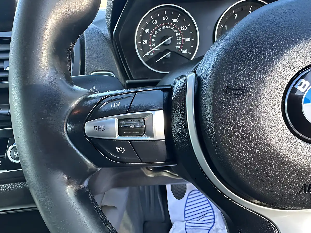 Used 2014 BMW 1 Series M Sport White - Interior and Exterior details 9