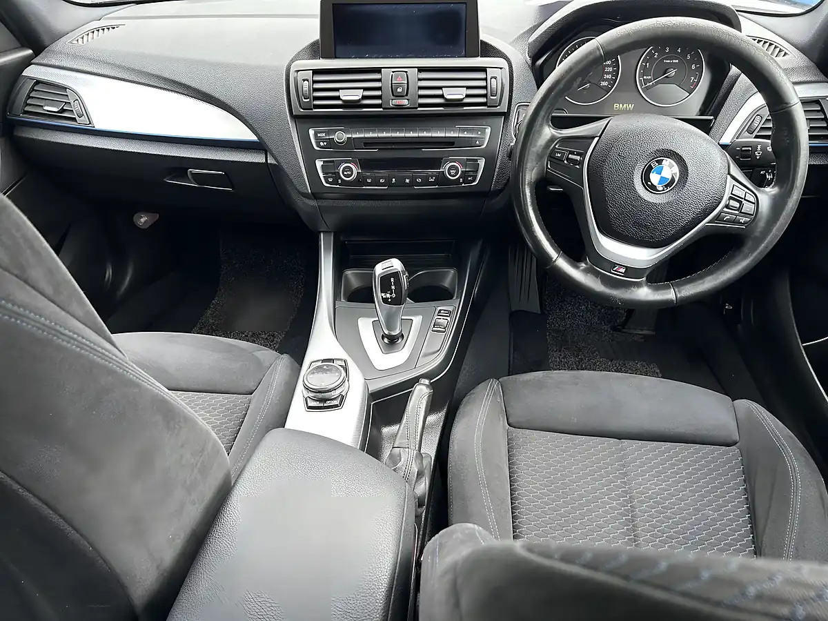 Used 2014 BMW 1 Series M Sport White - Interior and Exterior details 12