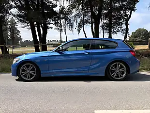 Used 2014 BMW 1 Series M135i Blue - Interior and Exterior details 11