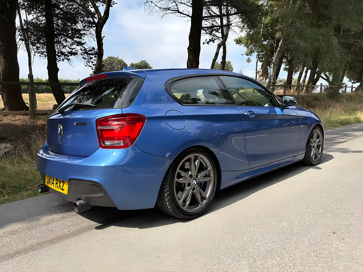 Used 2014 BMW 1 Series M135i Blue - Interior and Exterior details 6