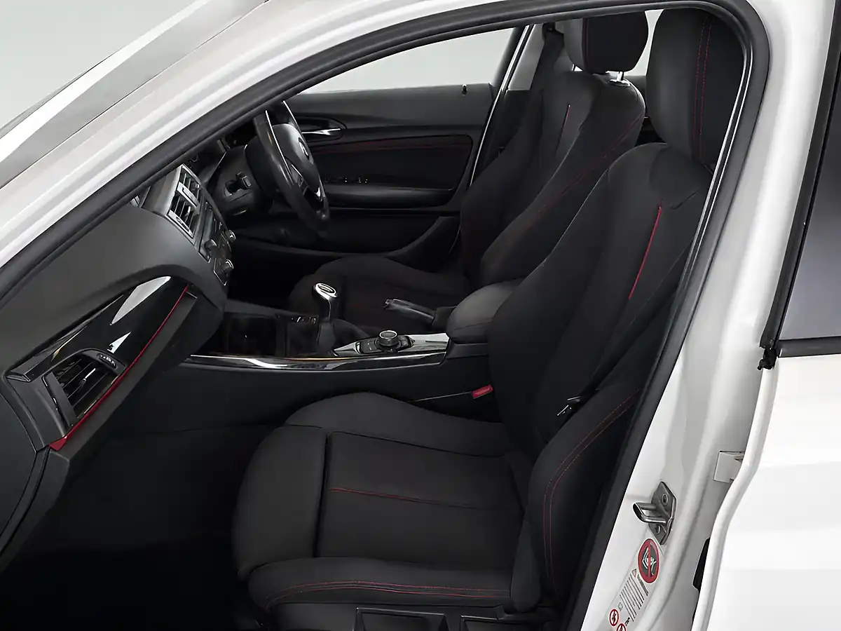 Used 2014 BMW 1 Series Sport Edition White - Interior and Exterior details 7