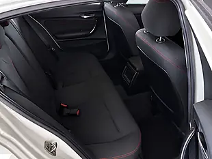 Used 2014 BMW 1 Series Sport Edition White - Interior and Exterior details 9