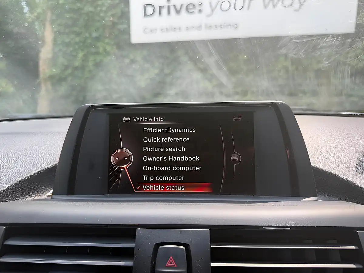 Used 2014 BMW 1 Series Sport White - Interior and Exterior details 11