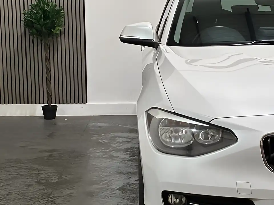 Used 2014 BMW 1 Series Sport White - Interior and Exterior details 19