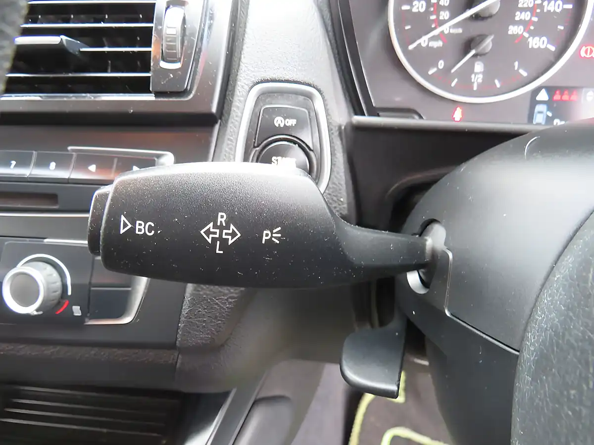 Used 2014 BMW 1 Series Sport White - Interior and Exterior details 13