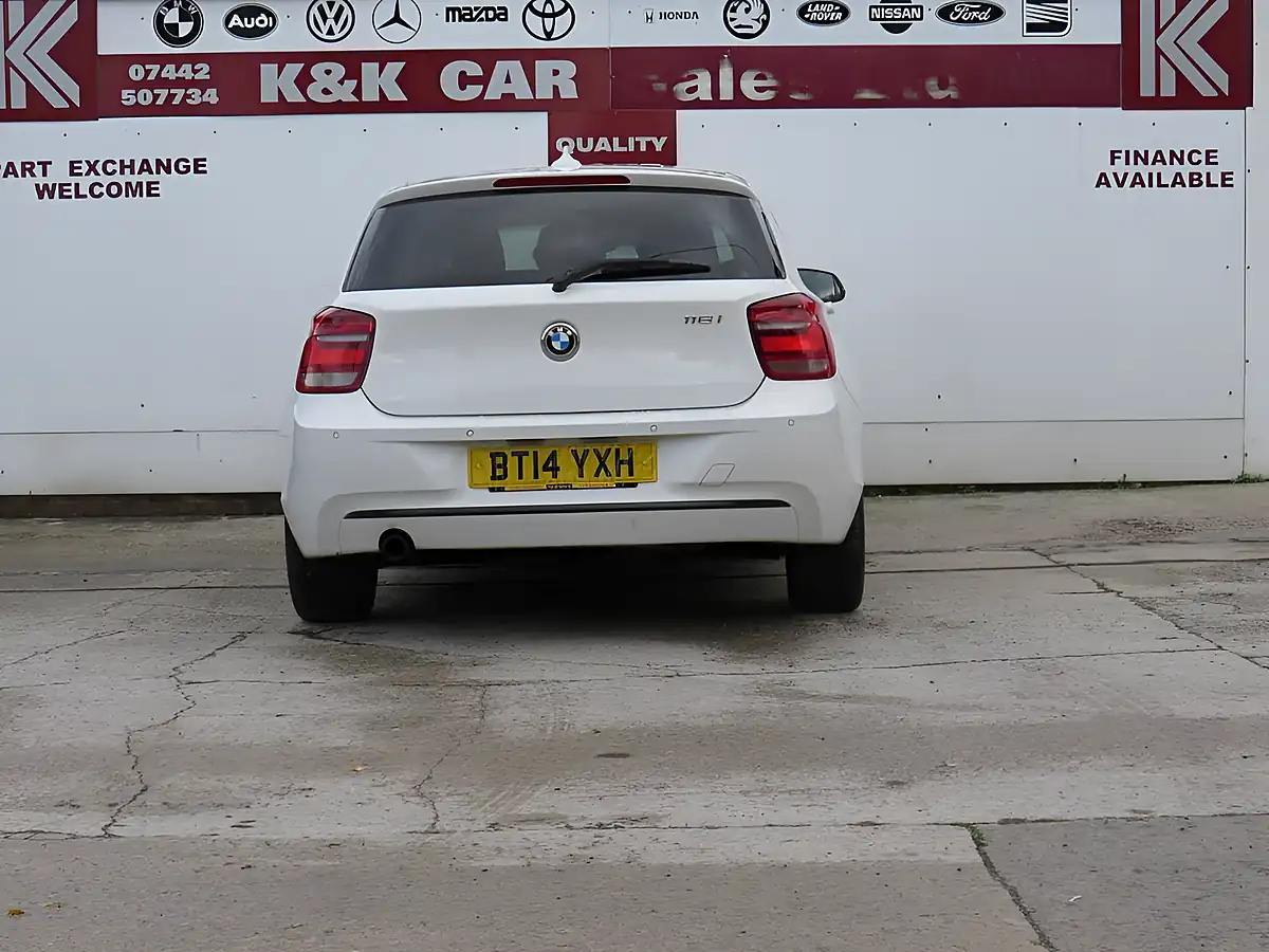 Used 2014 BMW 1 Series Sport White - Interior and Exterior details 4