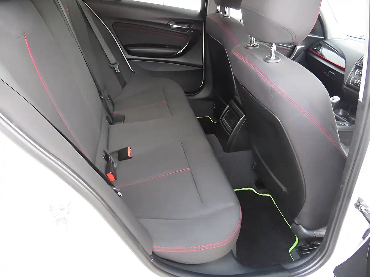 Used 2014 BMW 1 Series Sport White - Interior and Exterior details 8