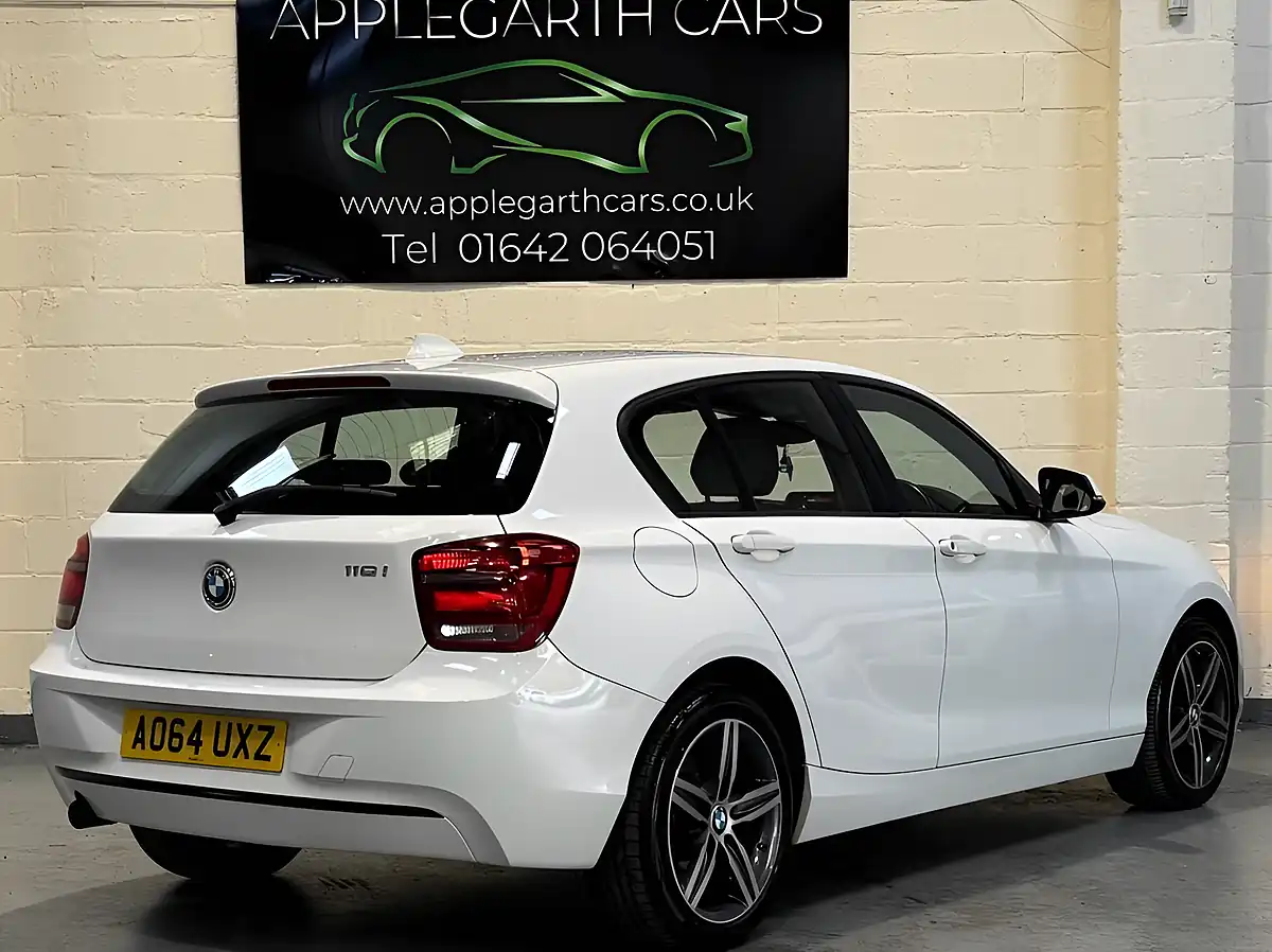 Used 2014 BMW 1 Series Sport White - Interior and Exterior details 3