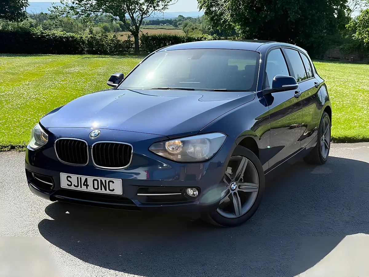 Used 2014 BMW 116D Sport Blue - Interior and Exterior details 3