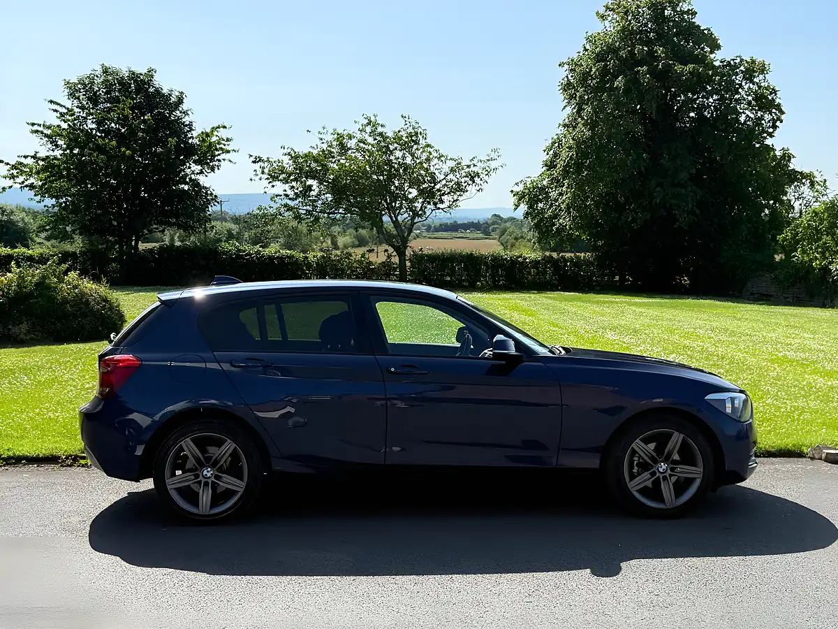 Used 2014 BMW 116D Sport Blue - Interior and Exterior details 4