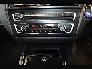 Used 2014 BMW 2 Series Alpine White - Interior and Exterior details 14