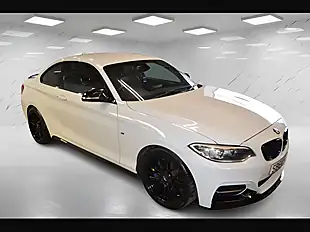 Used 2014 BMW 2 Series Alpine White - Interior and Exterior details 4