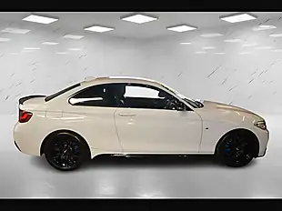 Used 2014 BMW 2 Series Alpine White - Interior and Exterior details 5
